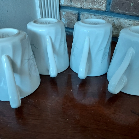 Corelle Coordinates Corning Pink Trio Coffee Mugs White Swirl Pink Flowers Set 4 - Picture 8 of 10